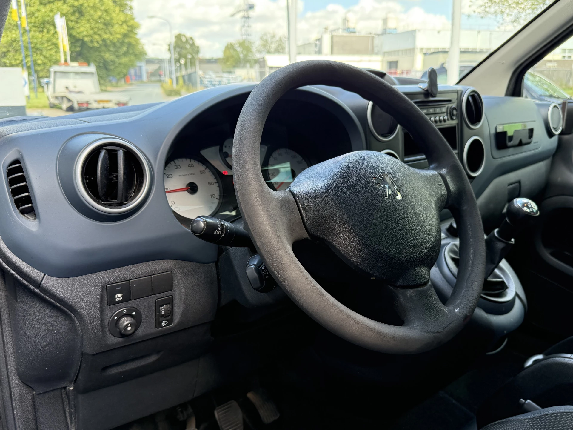 Hoofdafbeelding Peugeot Partner