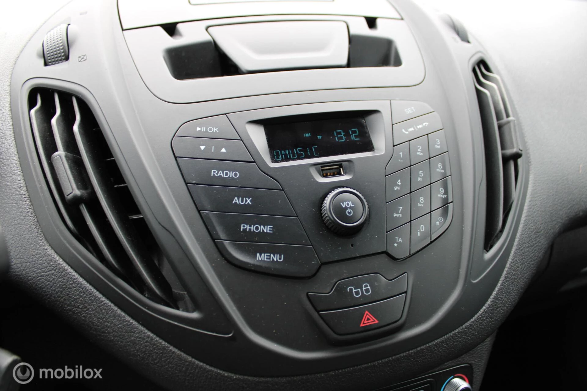 Hoofdafbeelding Ford Transit Courier