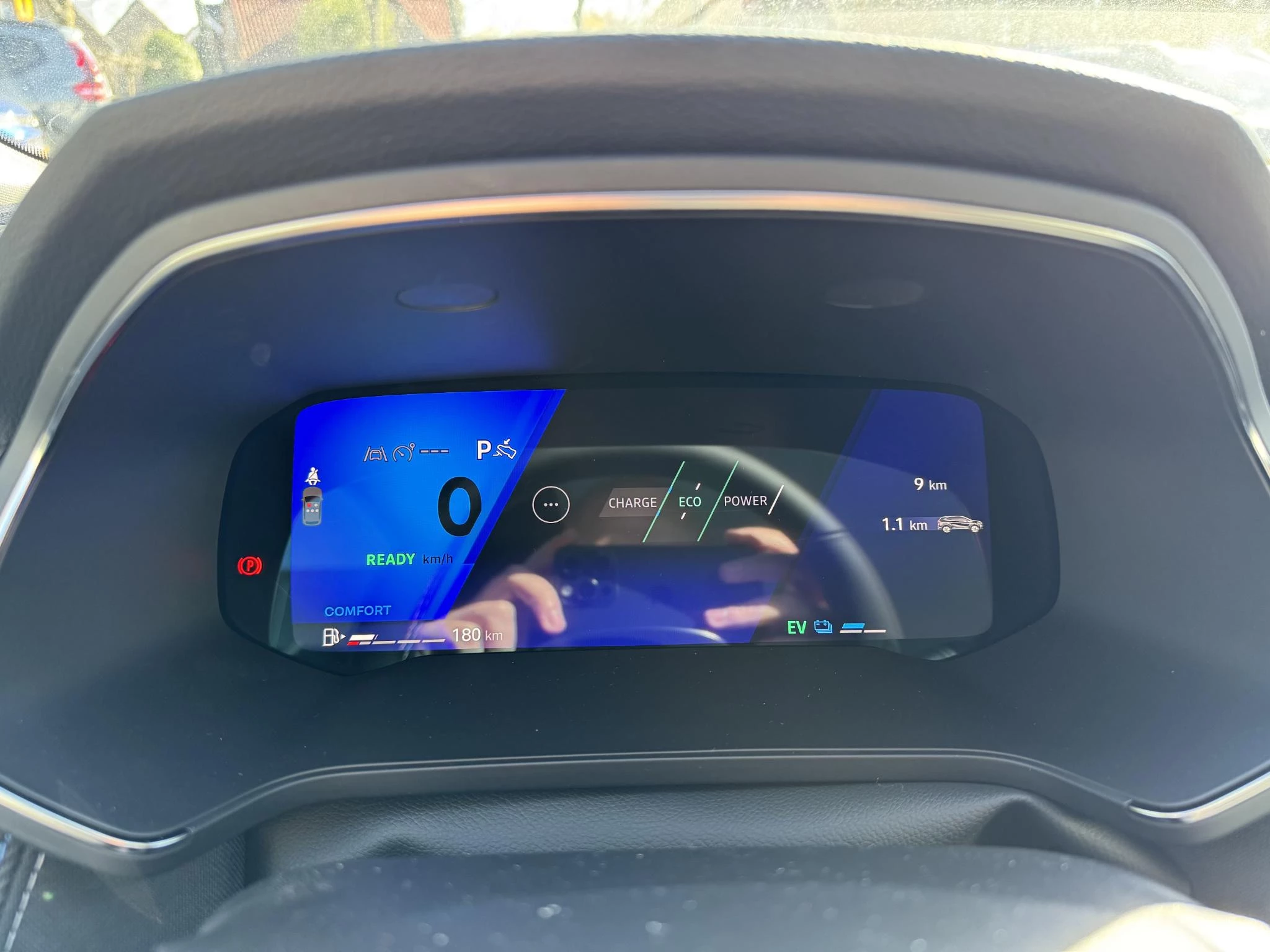 Hoofdafbeelding Renault Symbioz