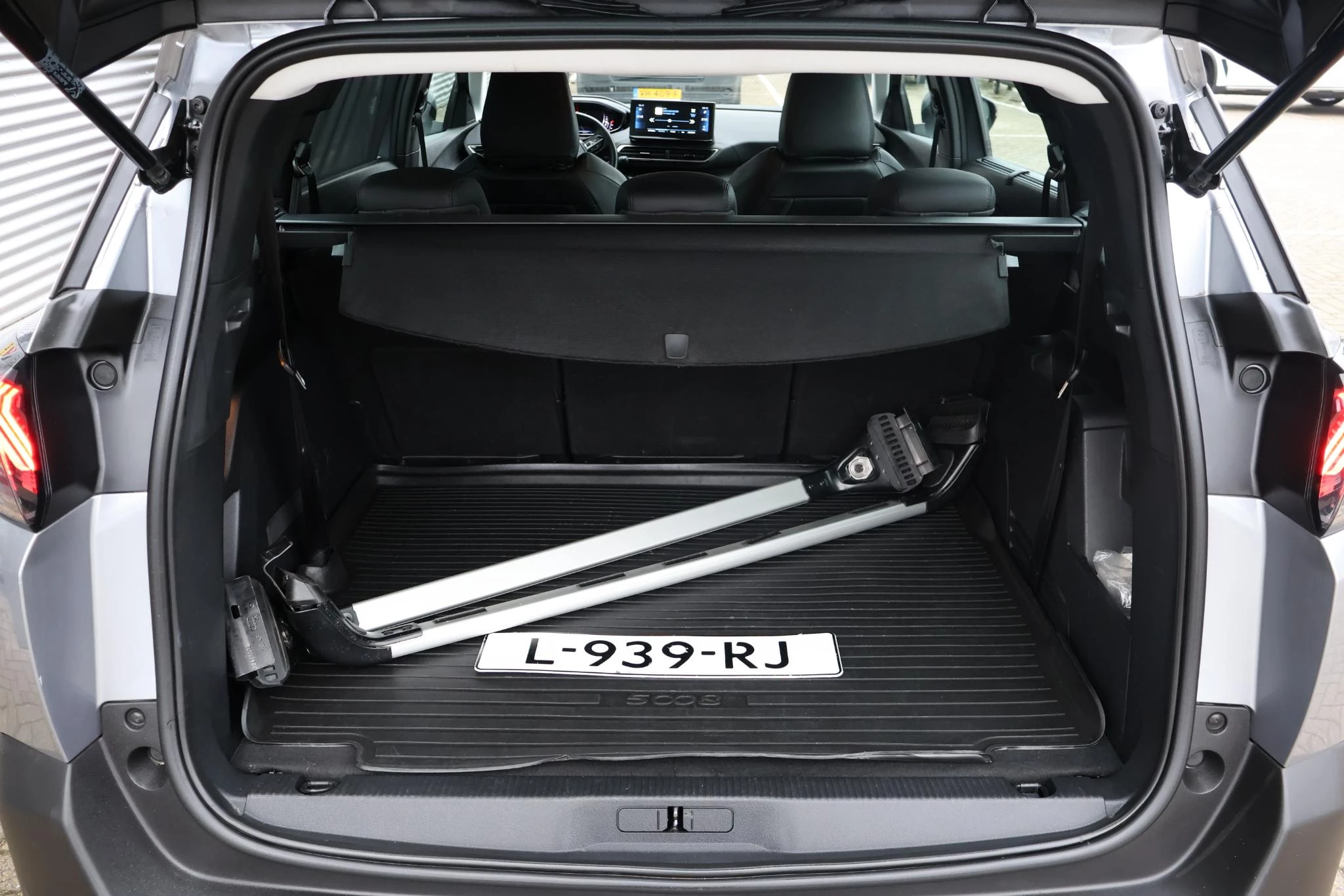 Hoofdafbeelding Peugeot 5008