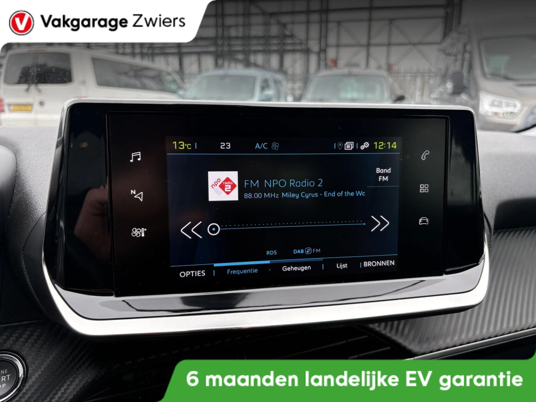 Hoofdafbeelding Peugeot e-208