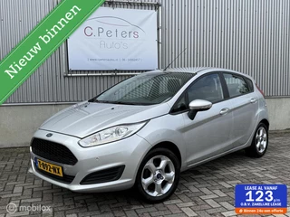 Ford Fiesta 1.0 Style Ultimate 12-2017 / 5deurs / Bluetooth / Parkeersensoren / Airco / 2e eigenaar NAP