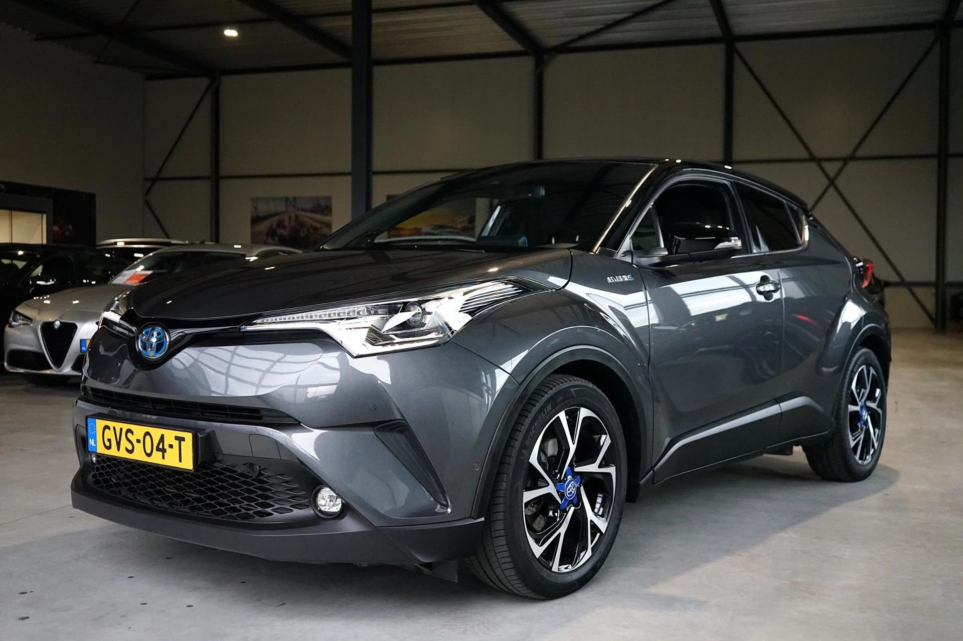 Hoofdafbeelding Toyota C-HR