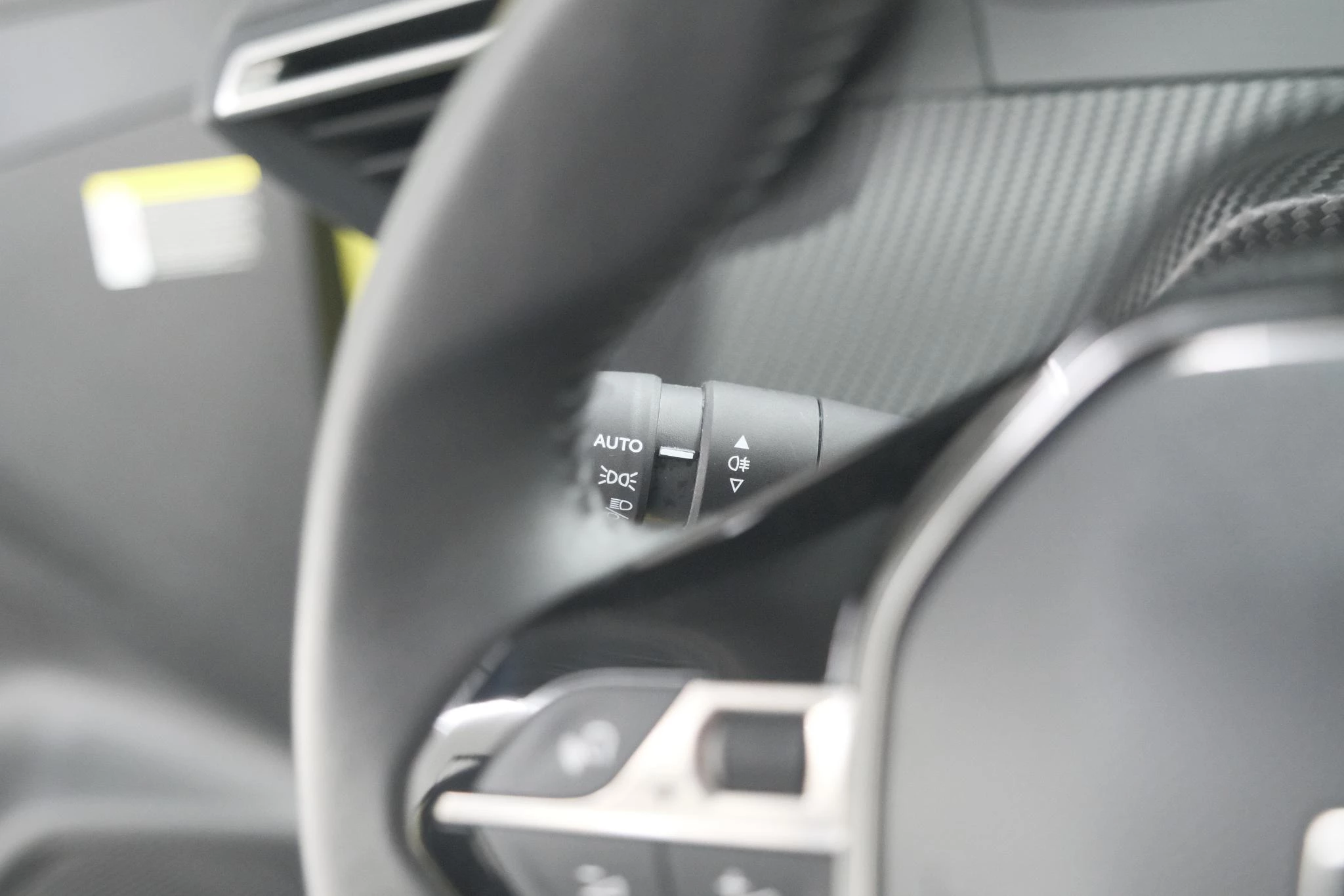 Hoofdafbeelding Peugeot e-208