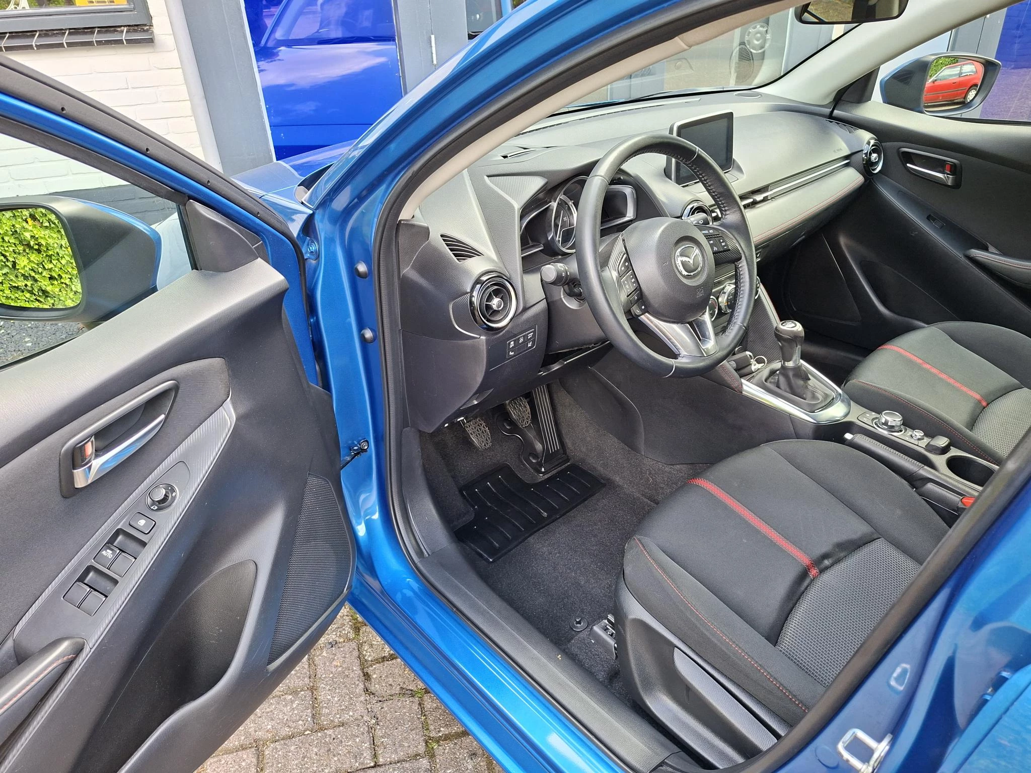 Hoofdafbeelding Mazda 2