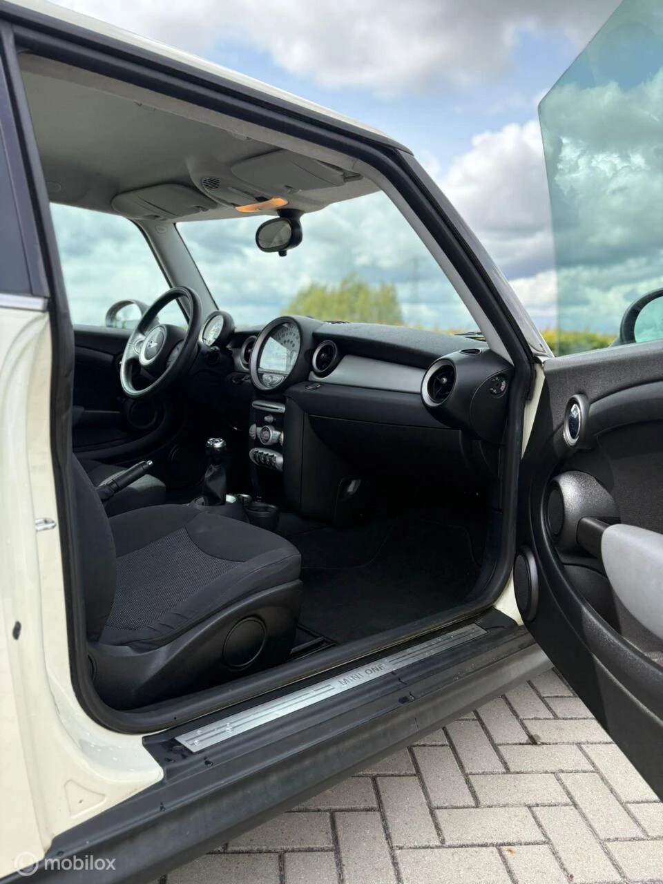 Hoofdafbeelding MINI One