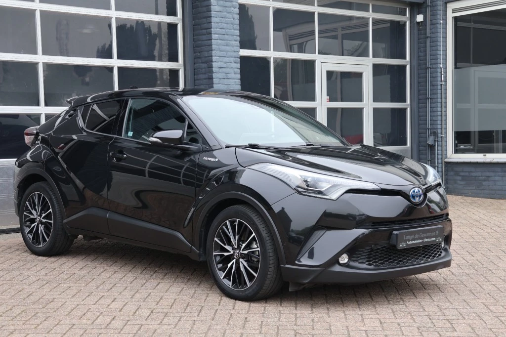Hoofdafbeelding Toyota C-HR