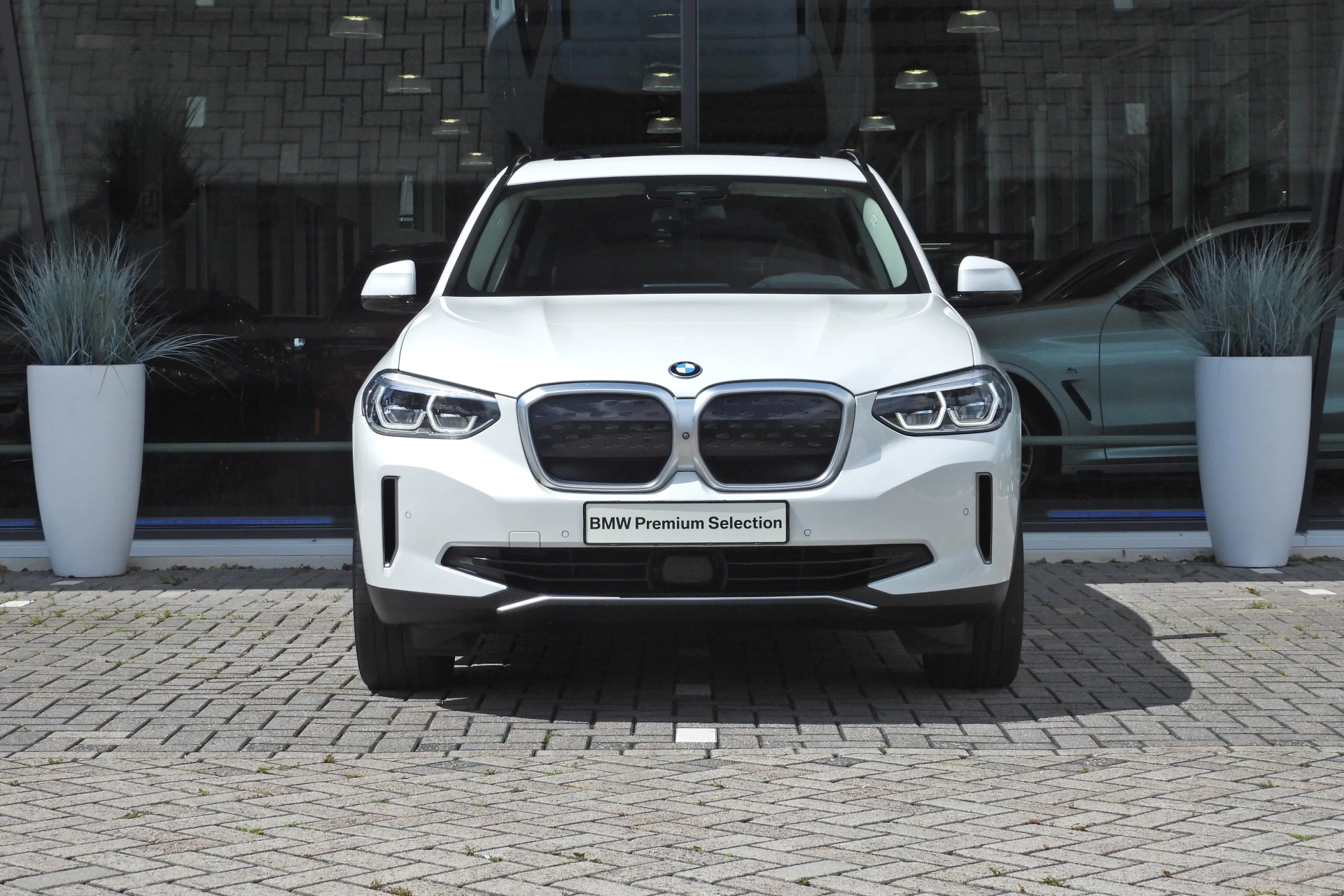 Hoofdafbeelding BMW iX3