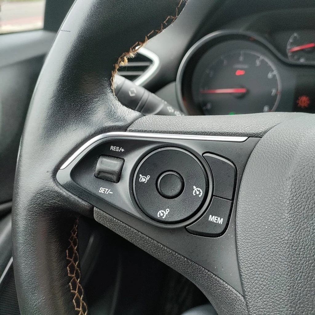 Hoofdafbeelding Opel Crossland X