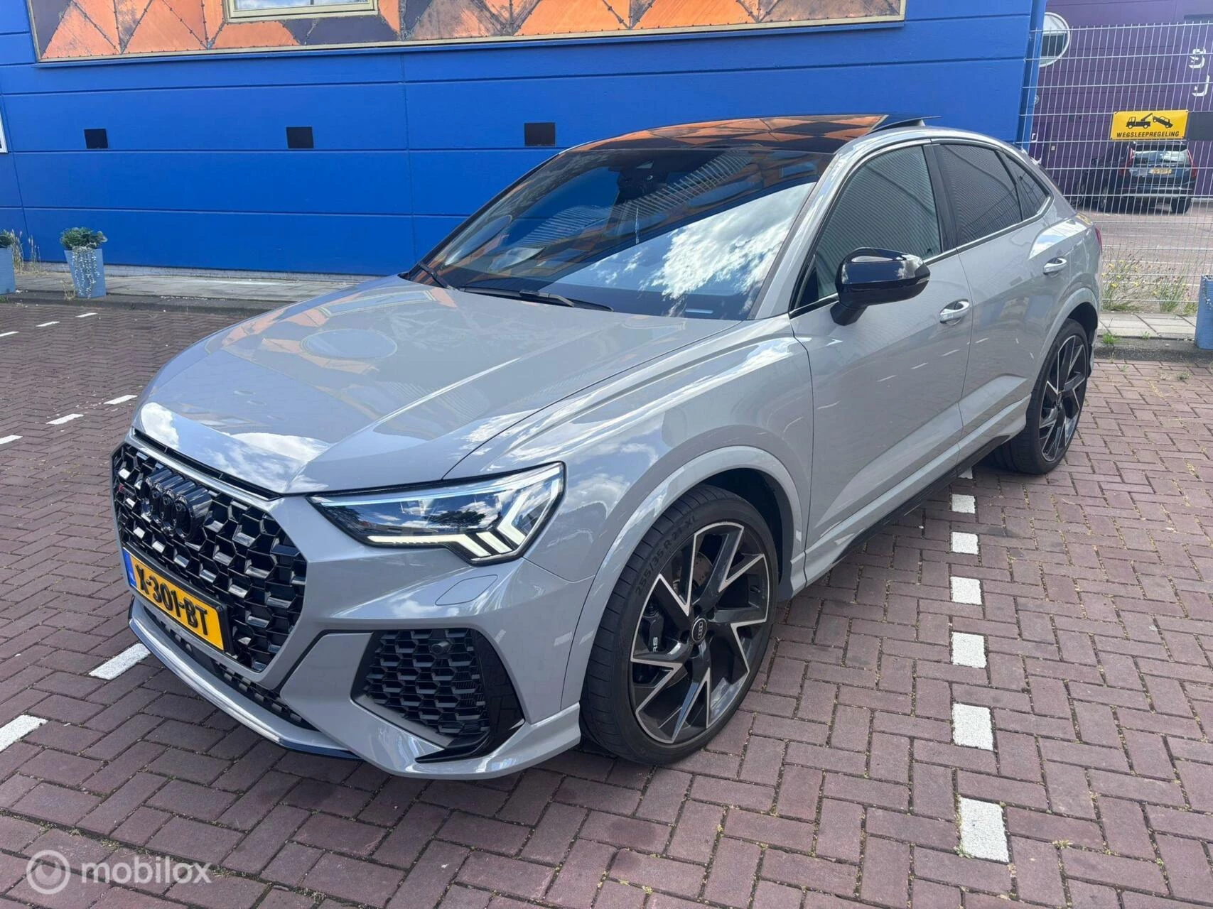 Hoofdafbeelding Audi RSQ3