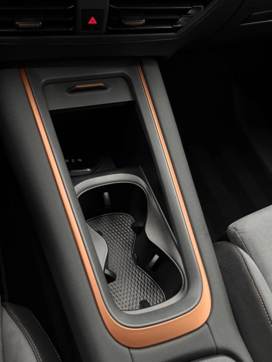 Hoofdafbeelding CUPRA Born