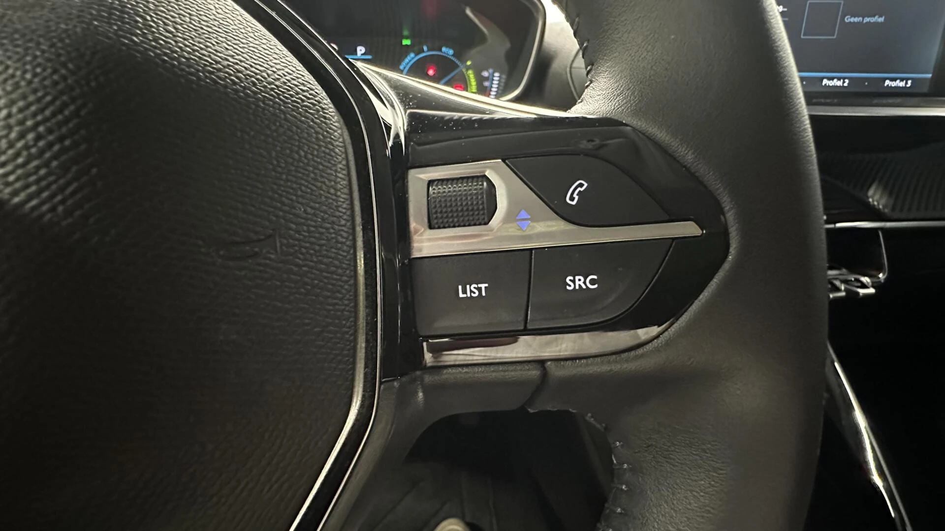 Hoofdafbeelding Peugeot e-208