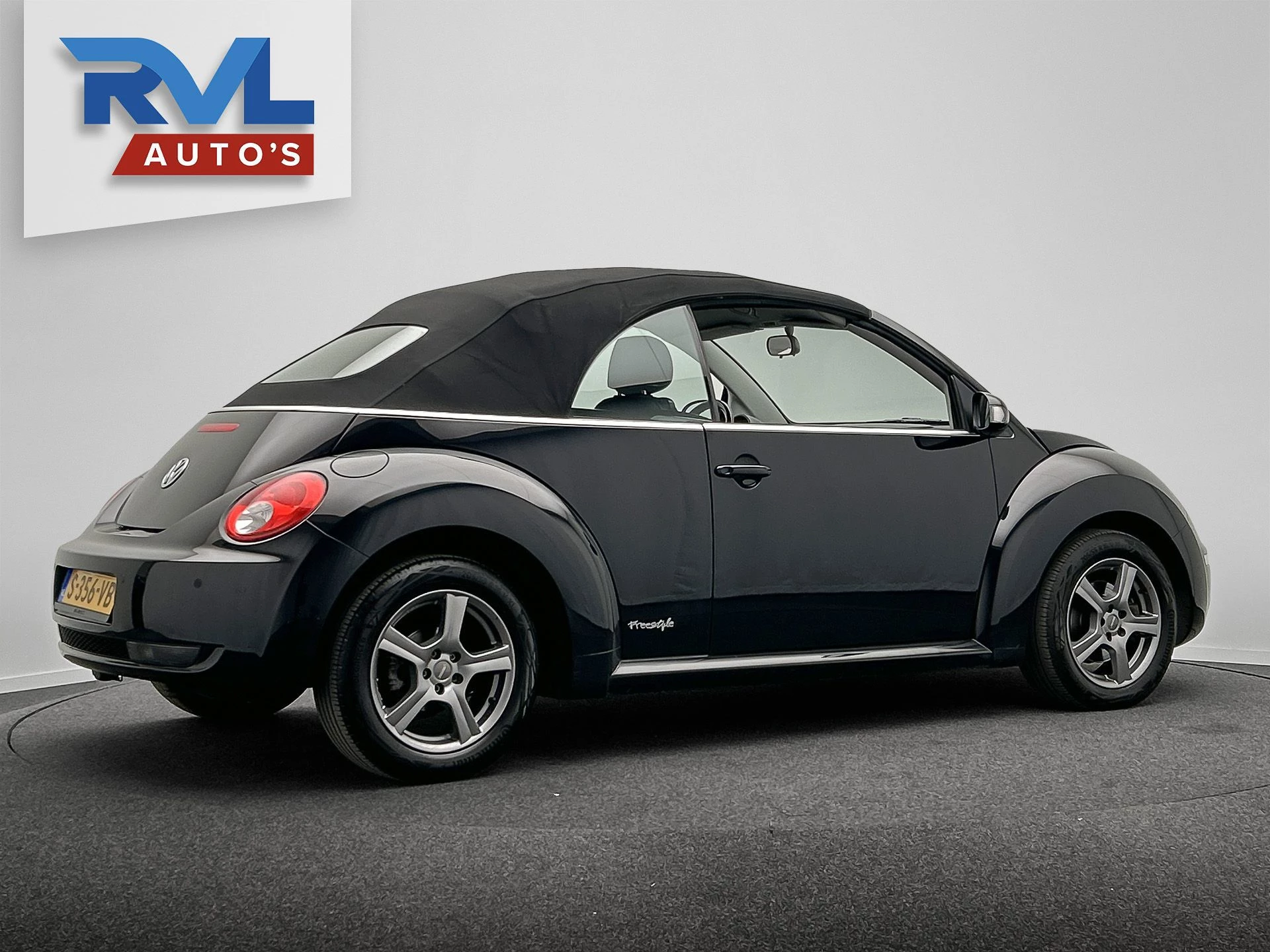 Hoofdafbeelding Volkswagen New Beetle