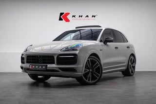 Porsche Cayenne 3.0 E-Hybrid SportDesign | Pano | 360 Camera | Sport Chrono |