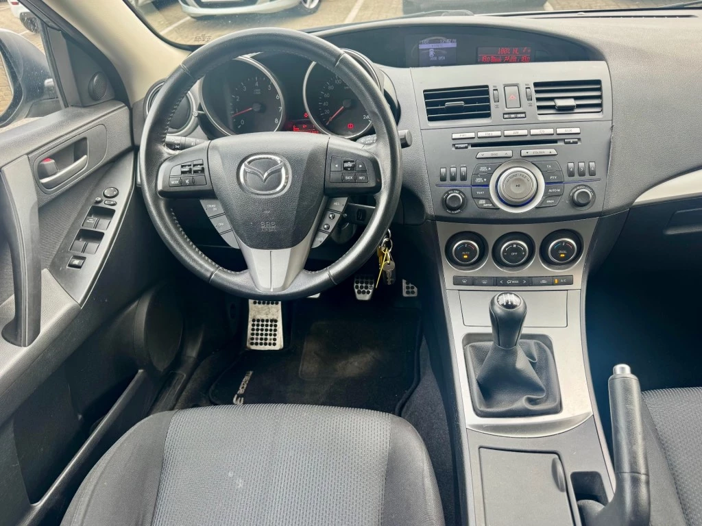 Hoofdafbeelding Mazda 3