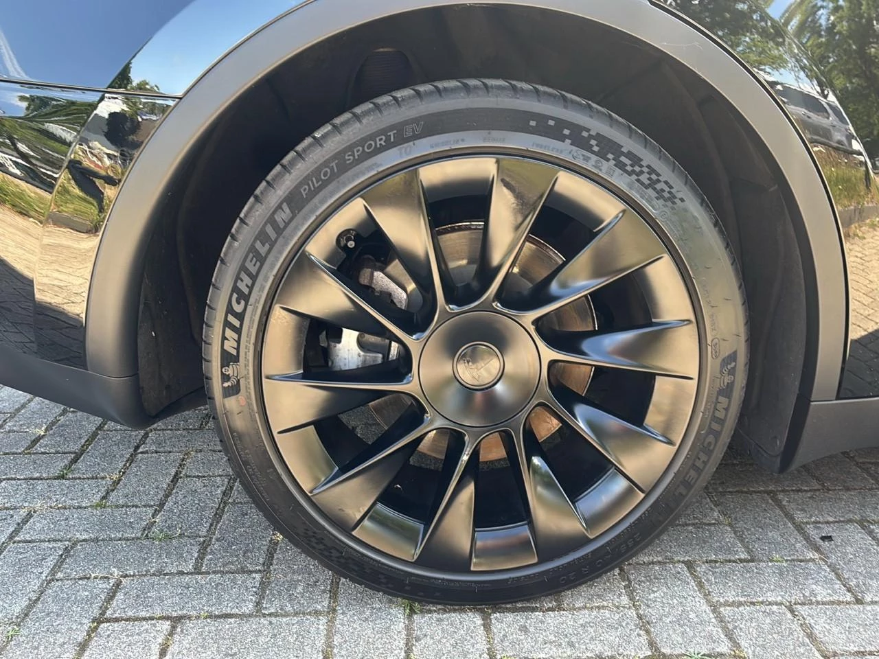Hoofdafbeelding Tesla Model Y