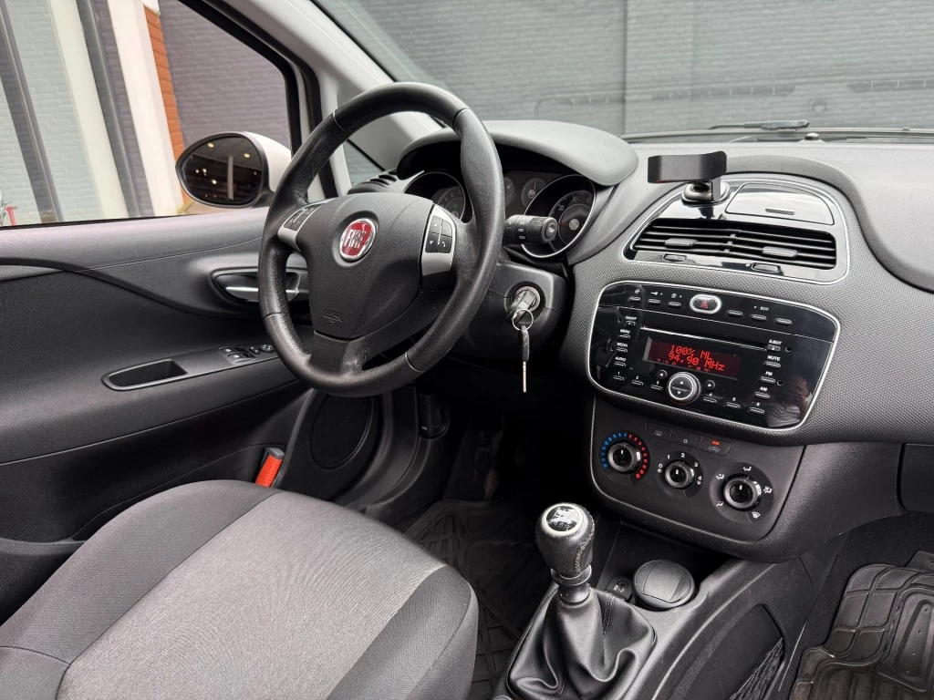 Hoofdafbeelding Fiat Punto