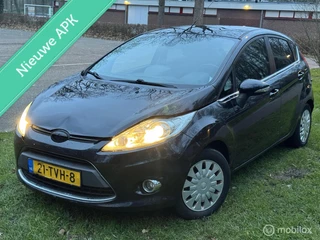Ford Fiesta 1.6 TDCi Nieuw APK!
