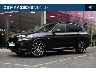 BMW X3 30e xDrive High Executive M Sport Automaat / Panoramadak / Trekhaak / Sportstoelen / Laserlight / Achteruitrijcamera / Head-Up / Comfort Access