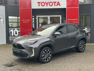 Toyota Yaris Cross 1.5 Hybrid 115 First Edition APPLE/ANDROID STOEL/STUURVERWARMING NAVI AD-CRUISE PRIVACY-GLASS 17"LM-VELGEN