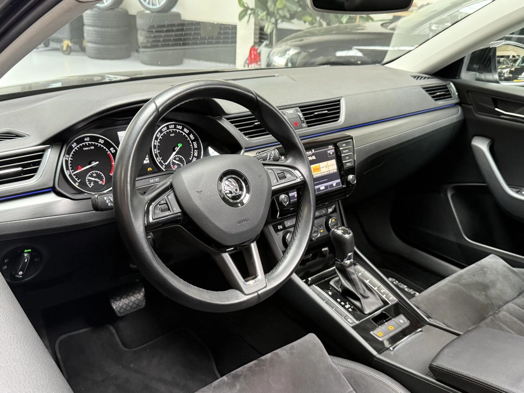 Hoofdafbeelding Škoda Superb