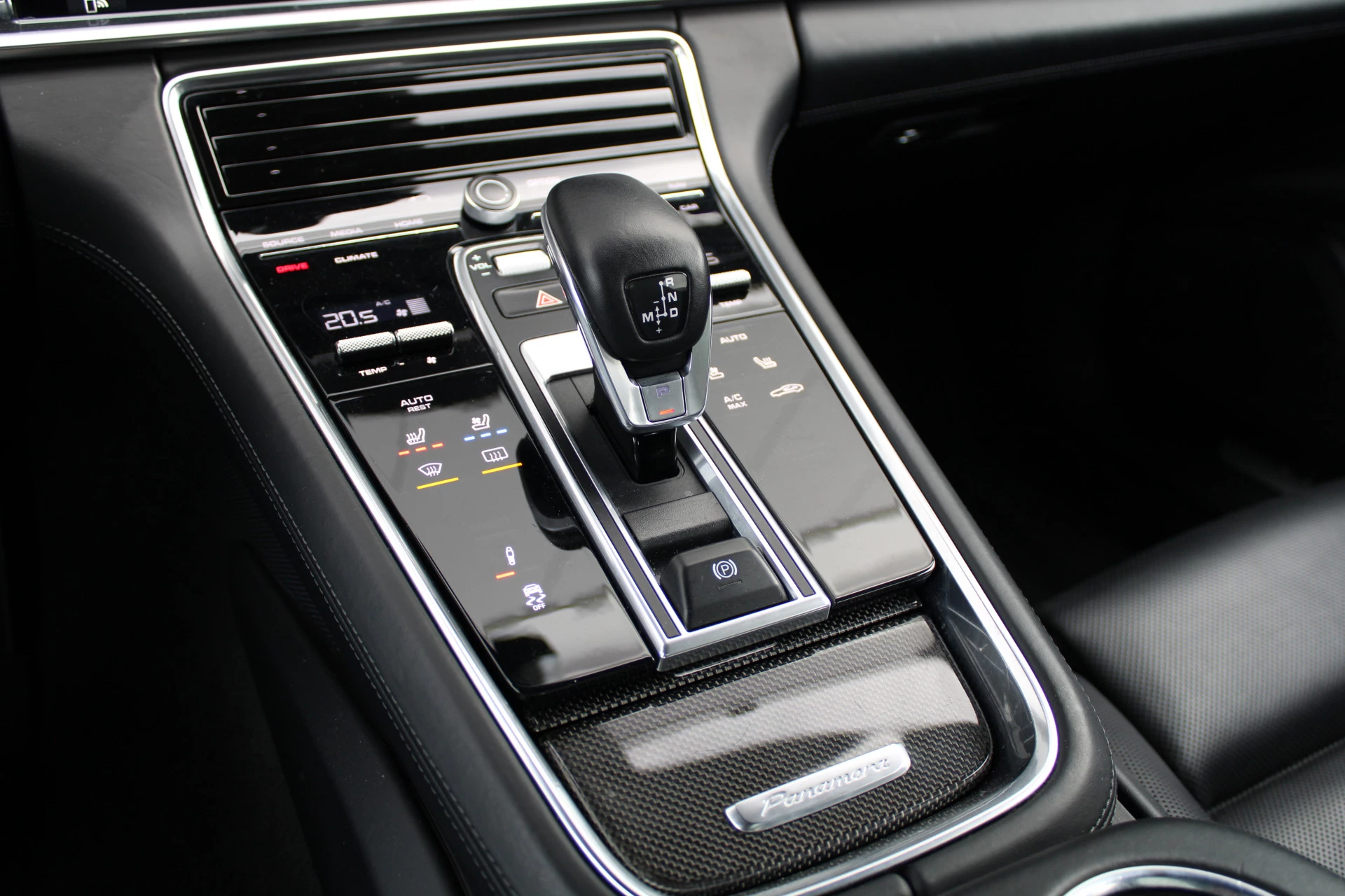 Hoofdafbeelding Porsche Panamera