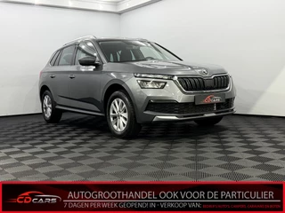 Škoda Kamiq 1.0 TSI Business Edition Camera, Apple carplay, Cruise control, Keyless start, Virtual desk, A start stop, Clima, Lichtmetalen velgen