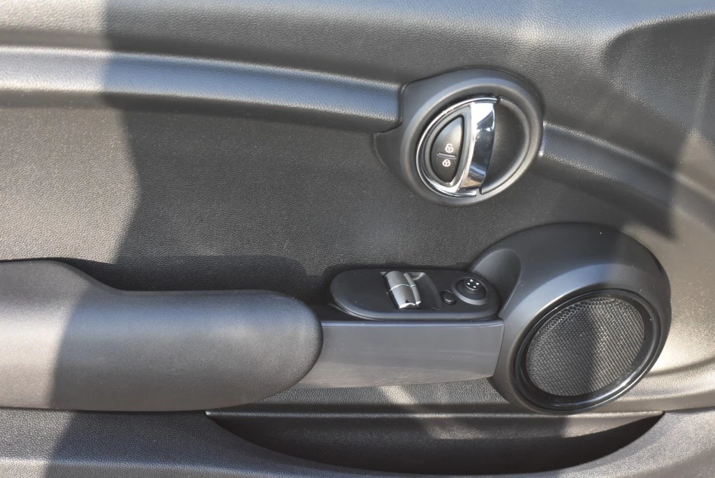 Hoofdafbeelding MINI One