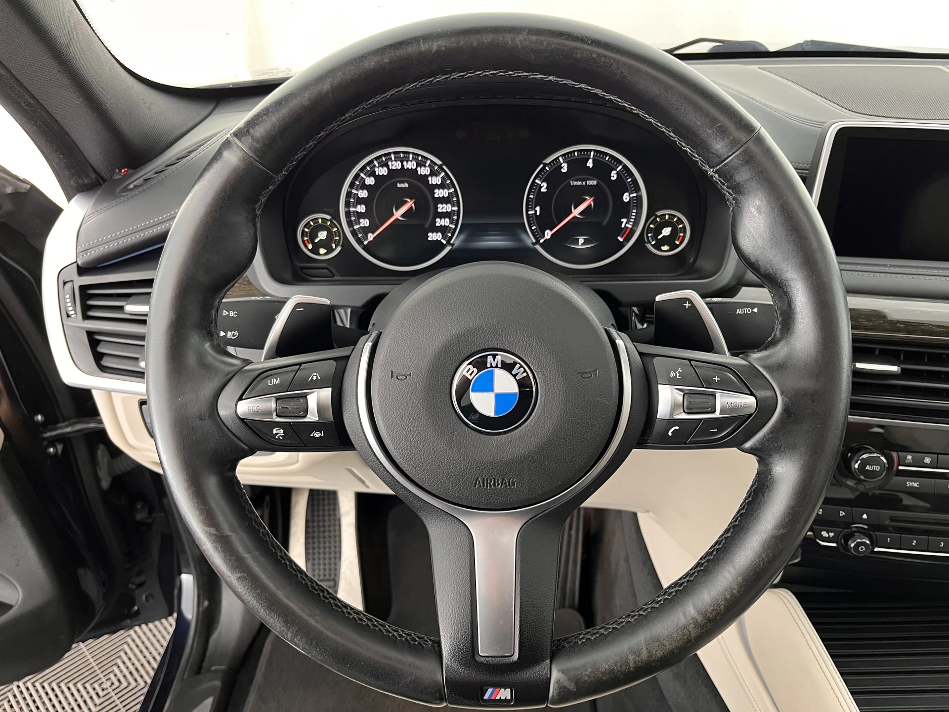 Hoofdafbeelding BMW X6