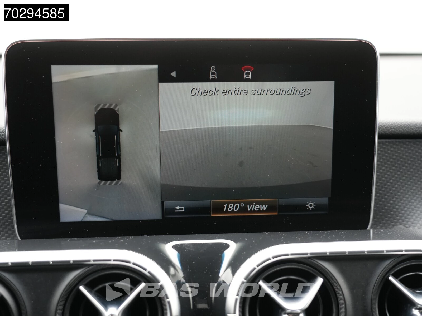 Hoofdafbeelding Mercedes-Benz X-Klasse