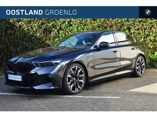BMW 5 Serie 530e M Sport Automaat / Trekhaak / Adaptieve LED / Parking Assistant Professional / Comfort Access / Stoelventilatie / Stuurverwarming