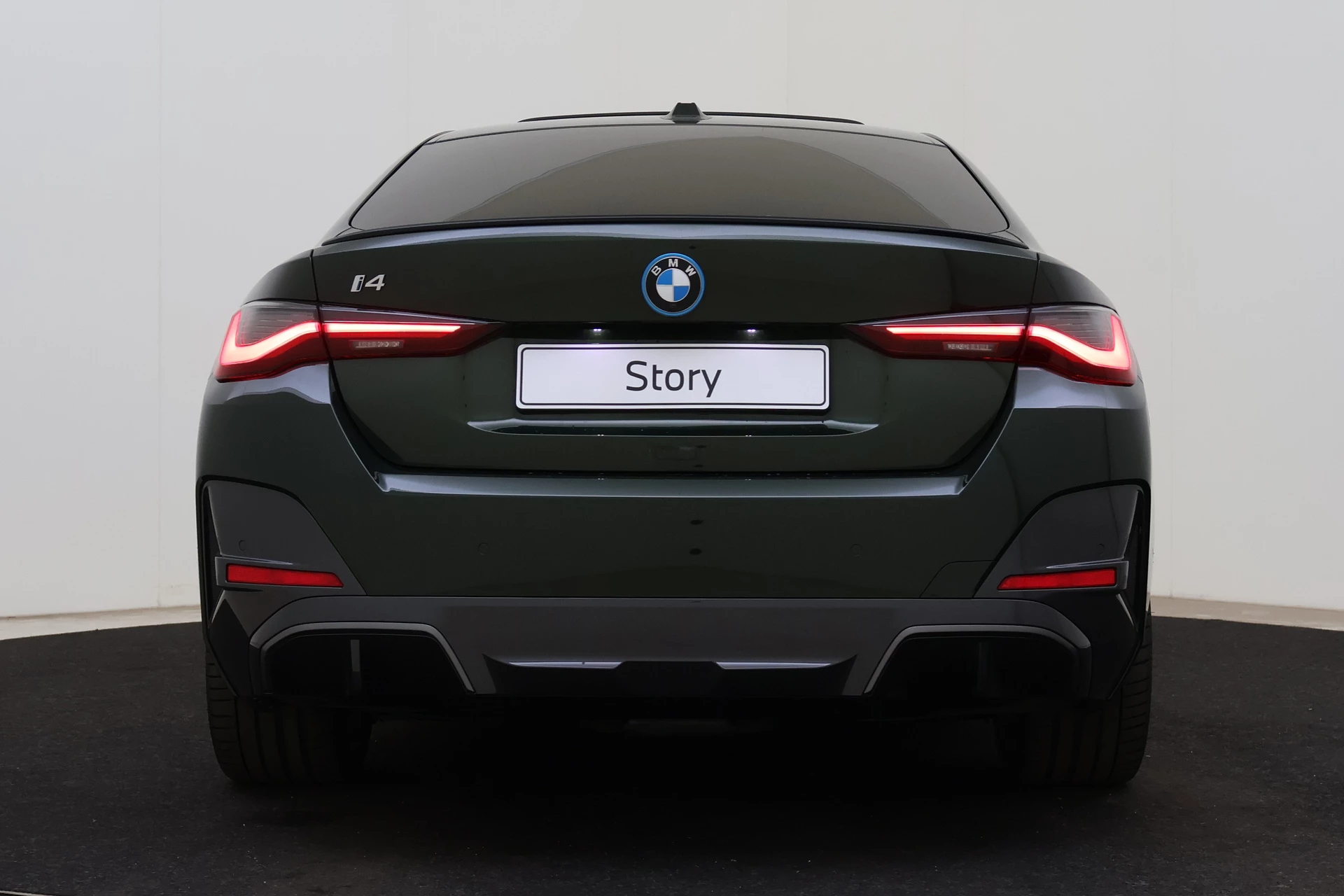 Hoofdafbeelding BMW i4