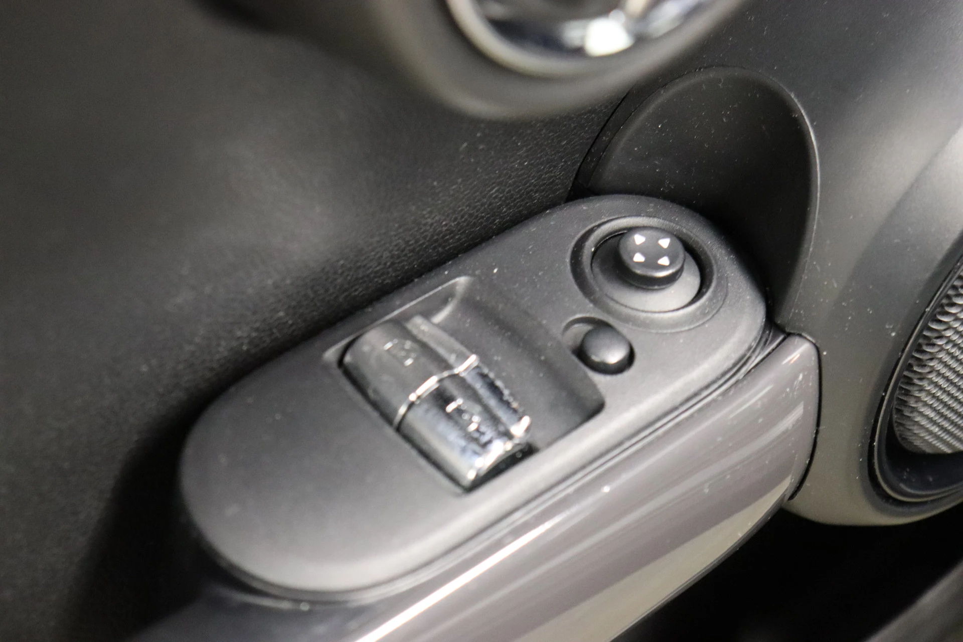 Hoofdafbeelding MINI One