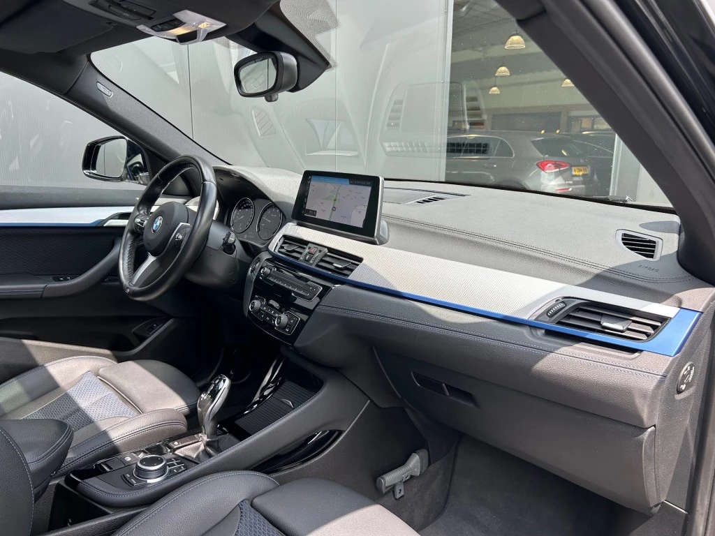 Hoofdafbeelding BMW X2