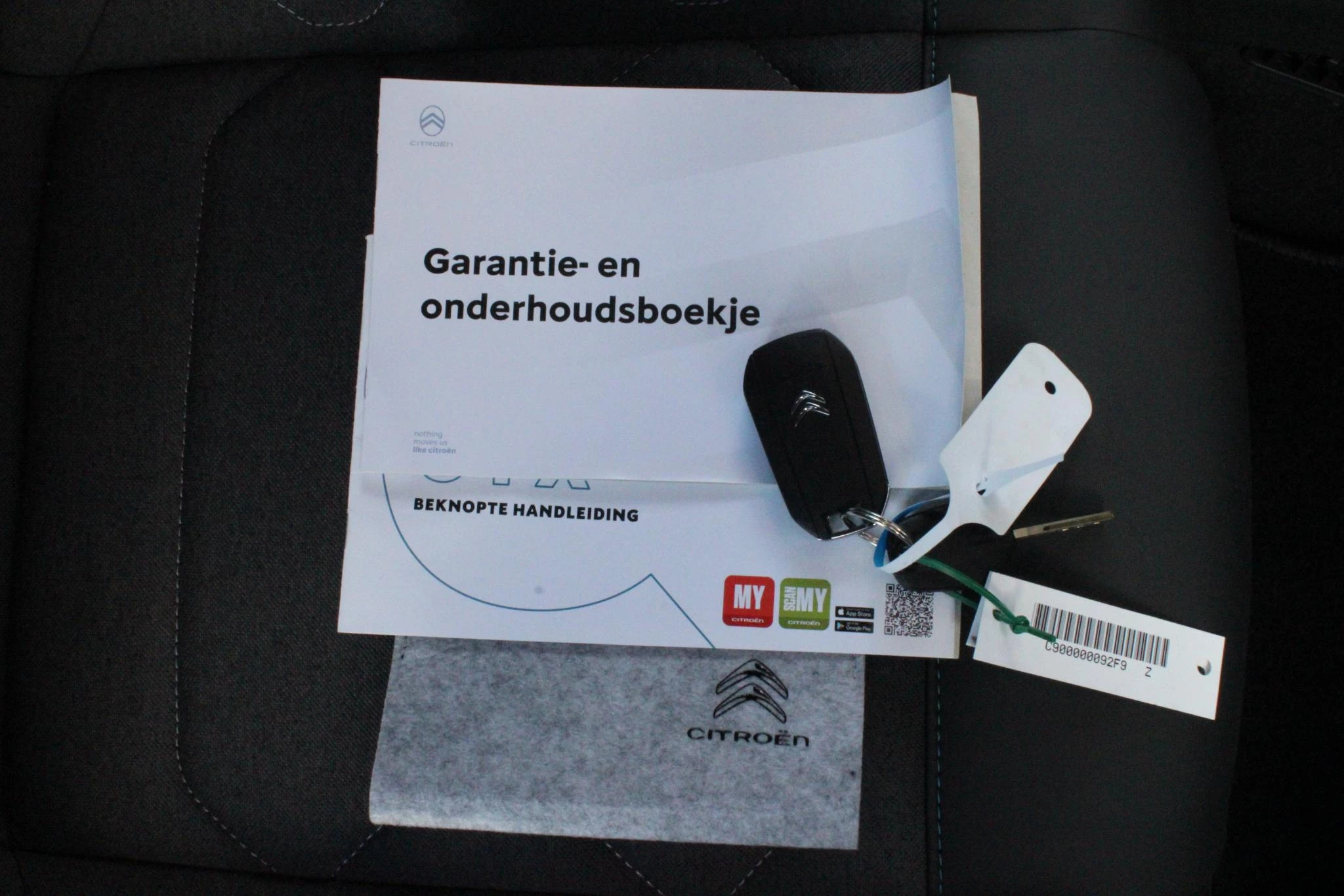 Hoofdafbeelding Citroën ë-C4