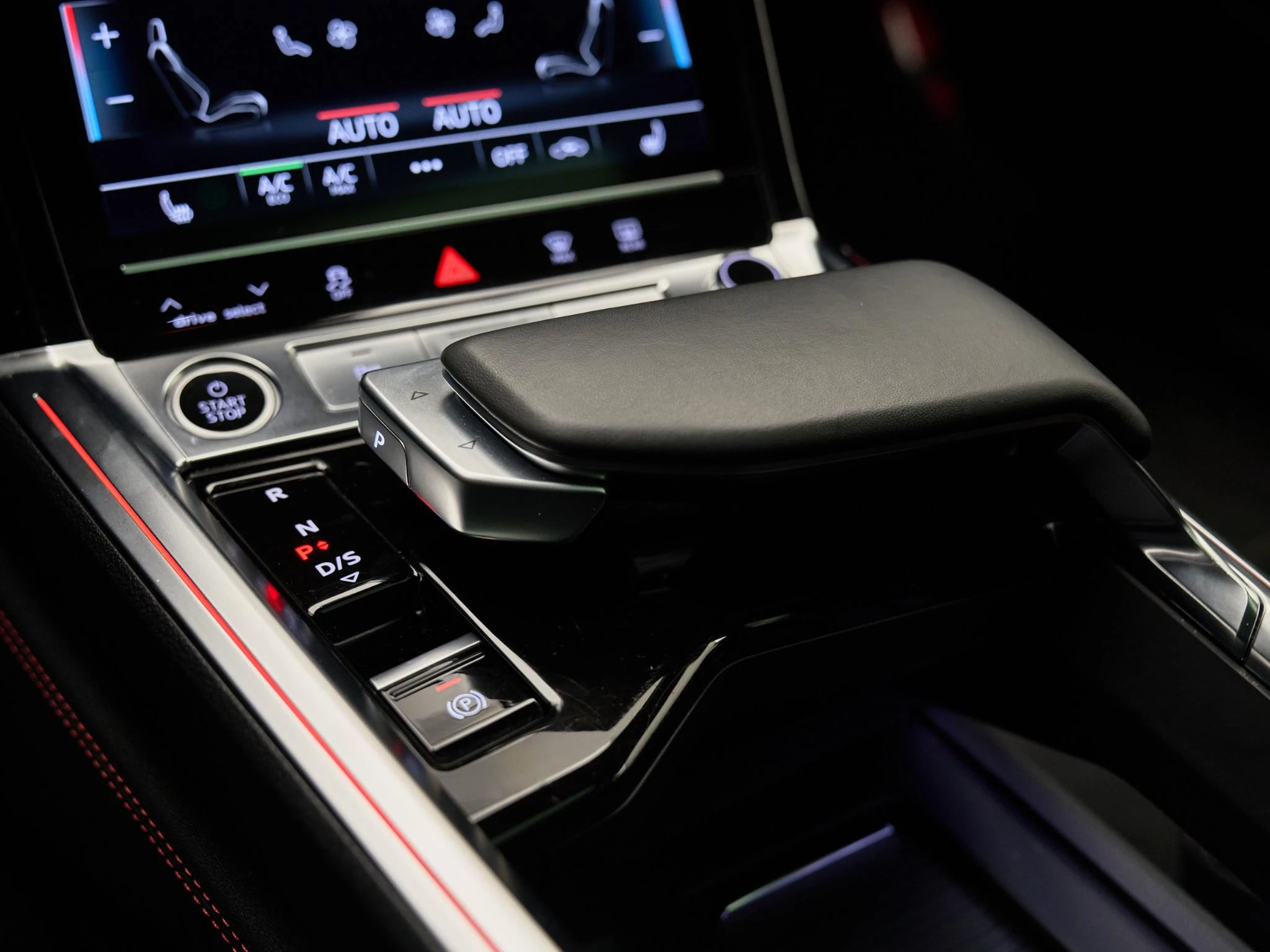 Hoofdafbeelding Audi Q8 Sportback e-tron
