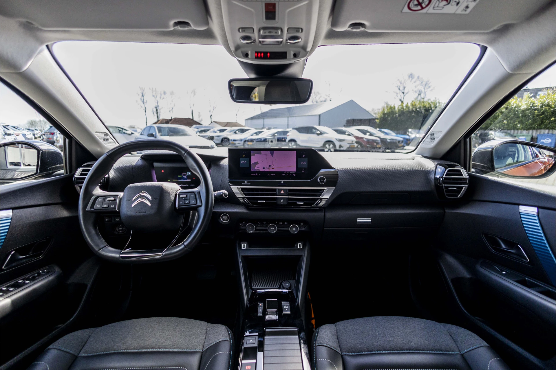 Hoofdafbeelding Citroën ë-C4