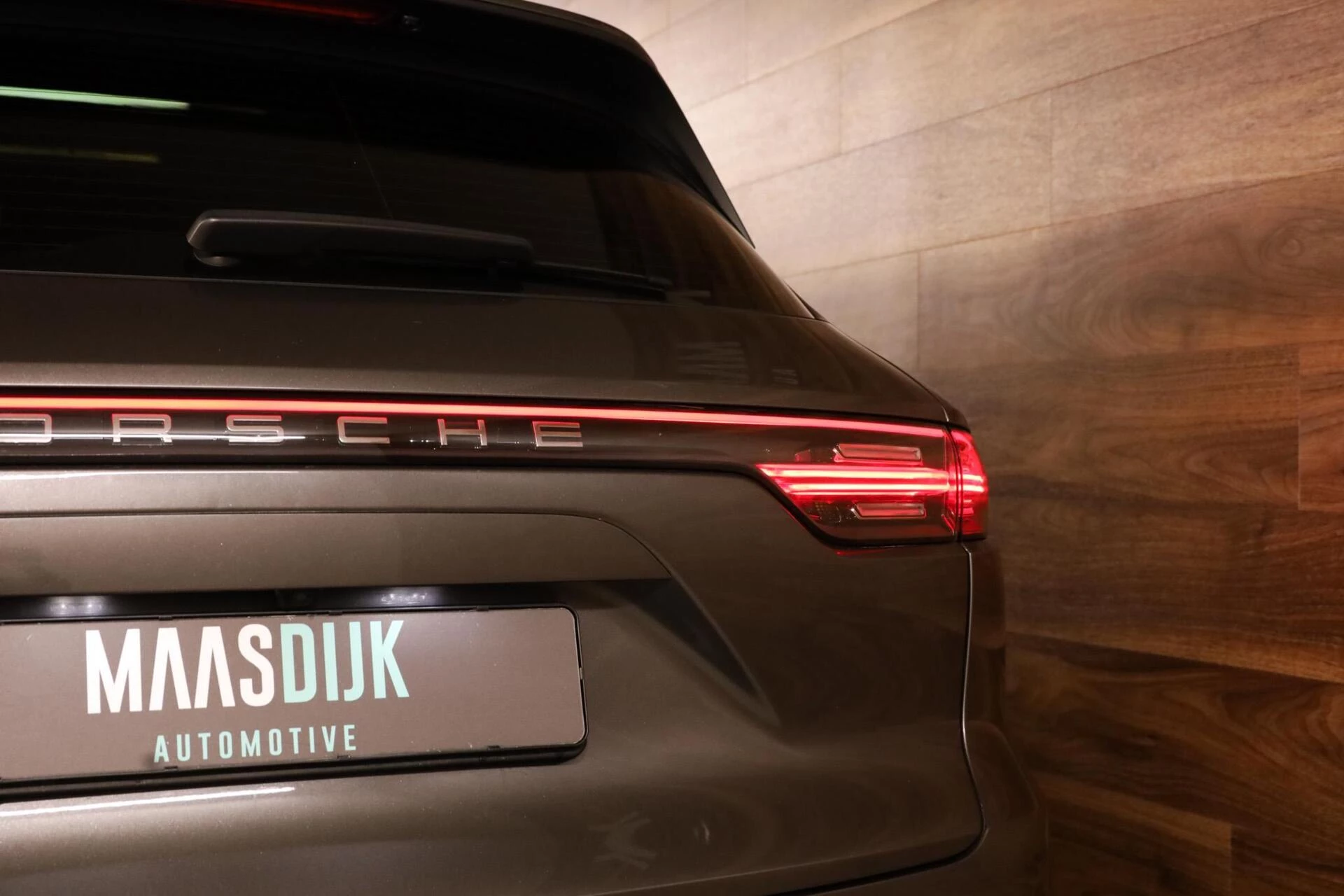 Hoofdafbeelding Porsche Cayenne