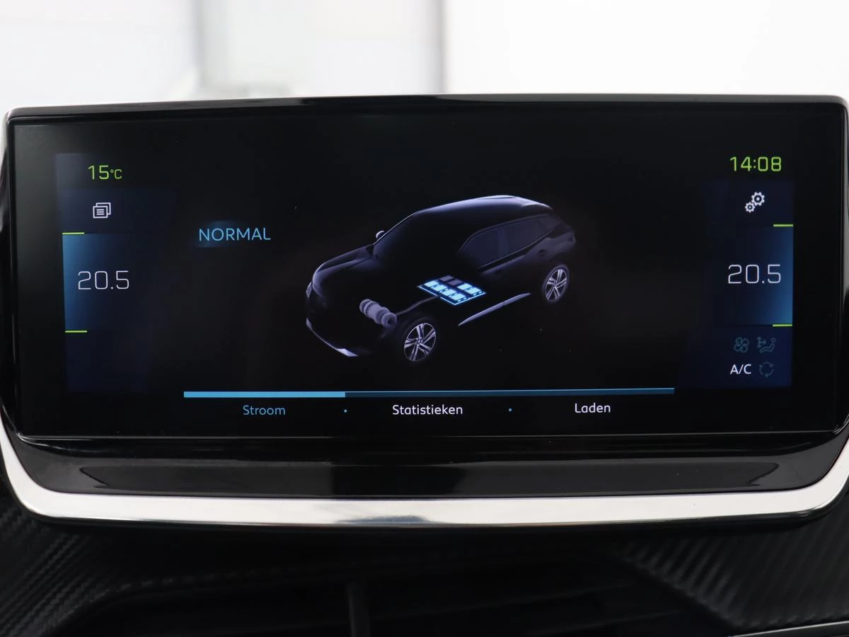 Hoofdafbeelding Peugeot e-2008