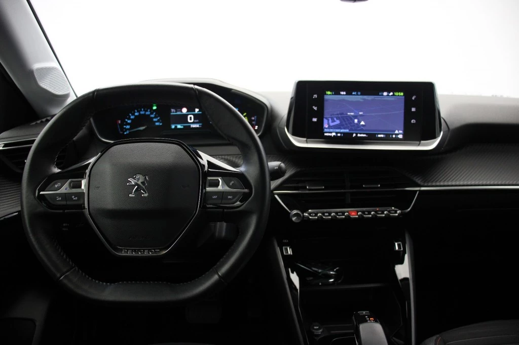 Hoofdafbeelding Peugeot e-208