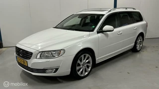 Volvo V70 2.0 T4 Inscription SCHUIFDAK / HARMAN KARDON