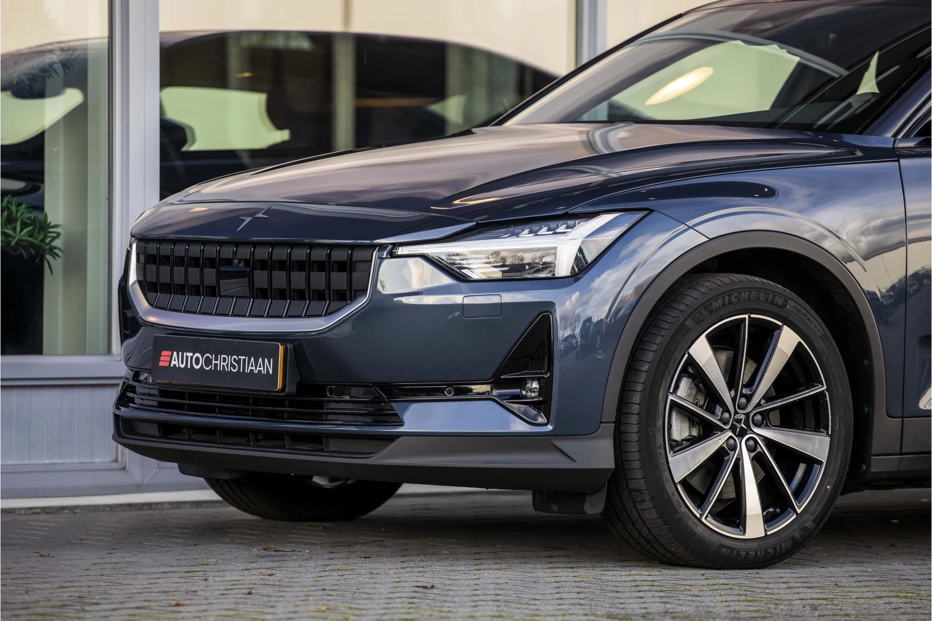 Hoofdafbeelding Polestar 2