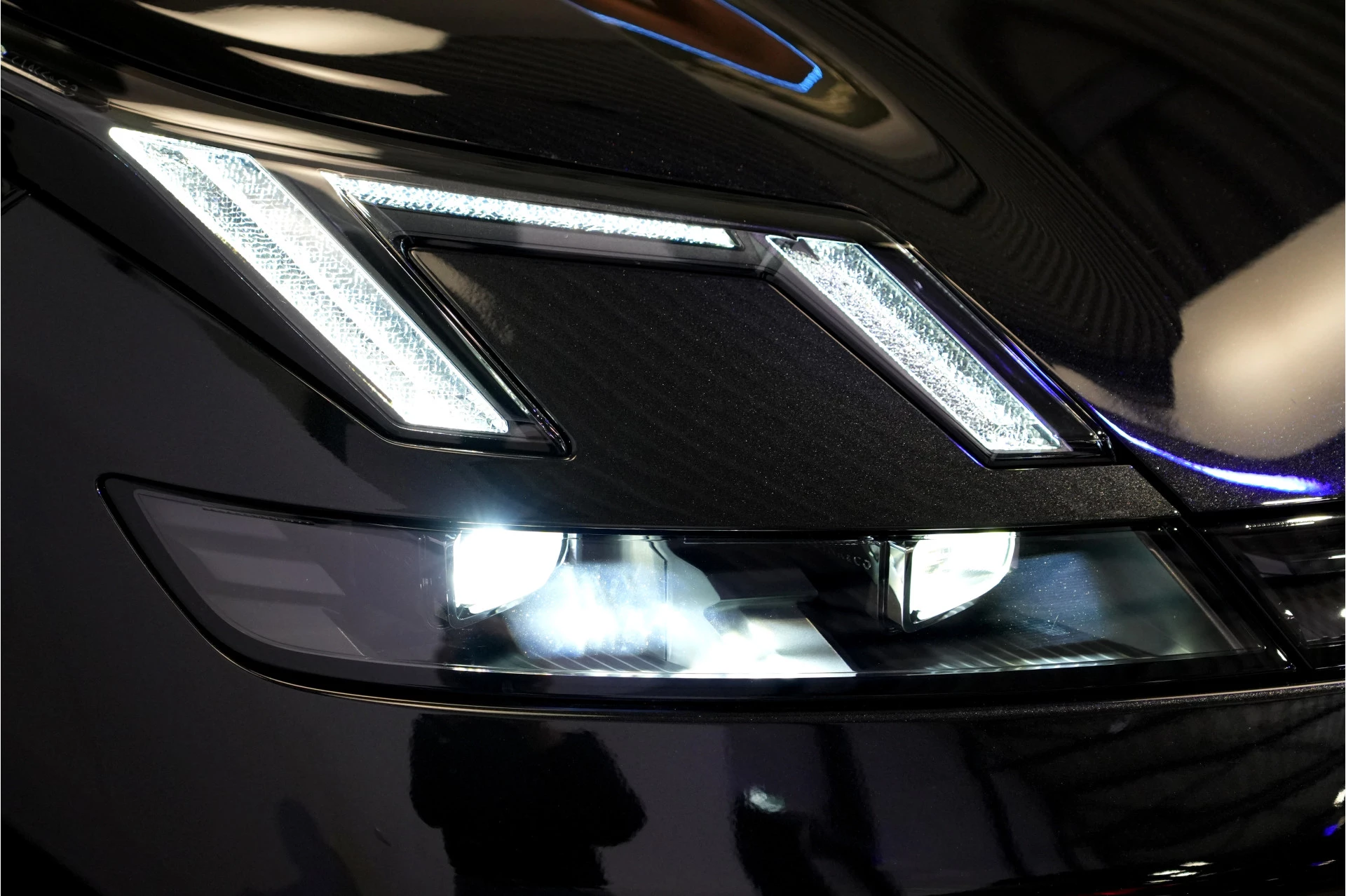 Hoofdafbeelding Lynk & Co 08