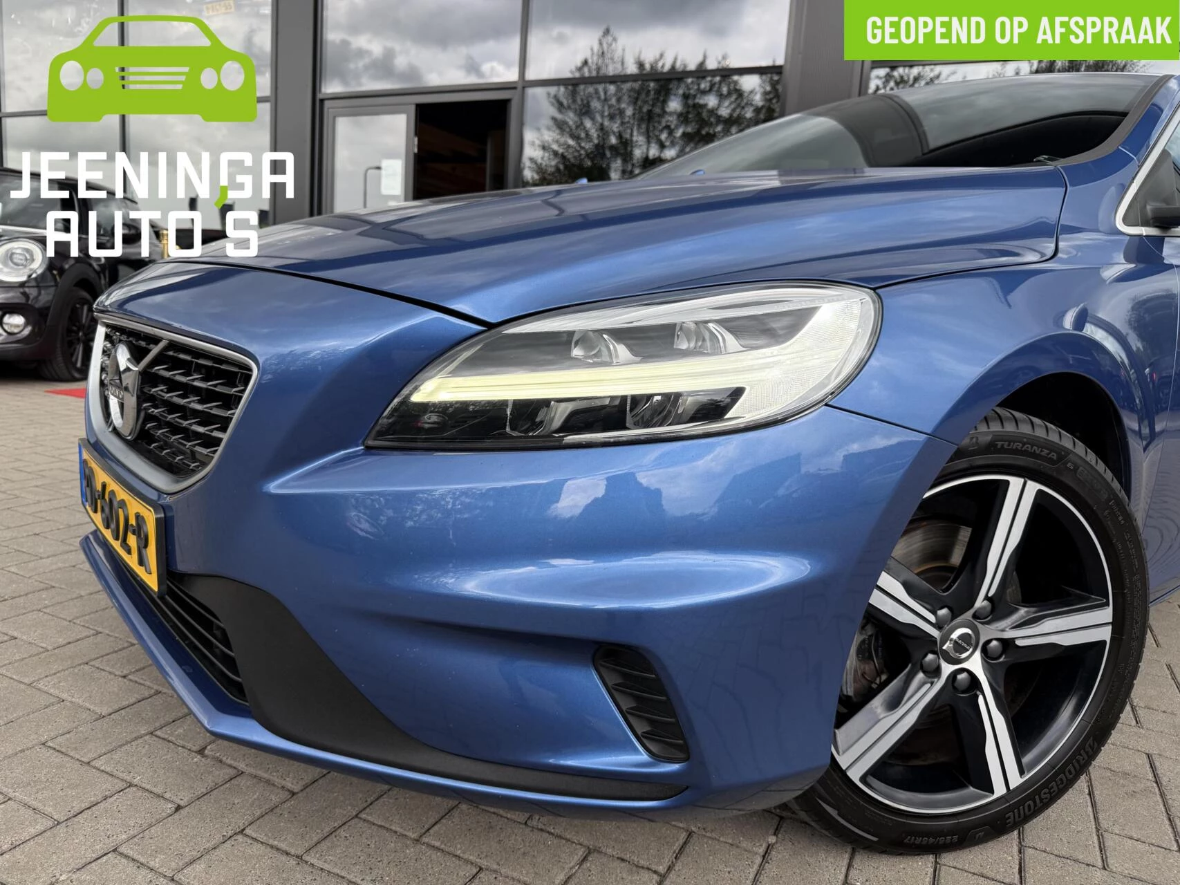Hoofdafbeelding Volvo V40