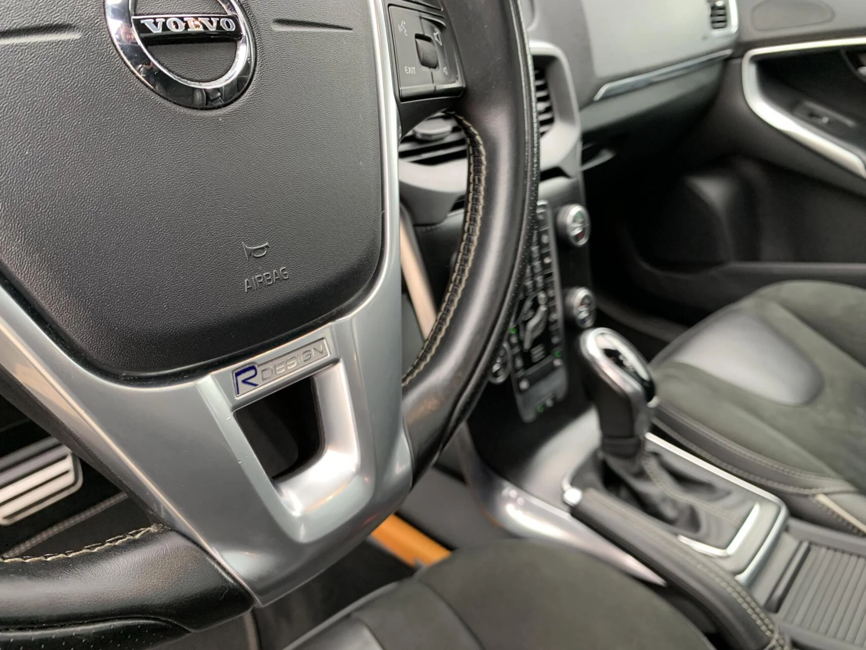 Hoofdafbeelding Volvo V40