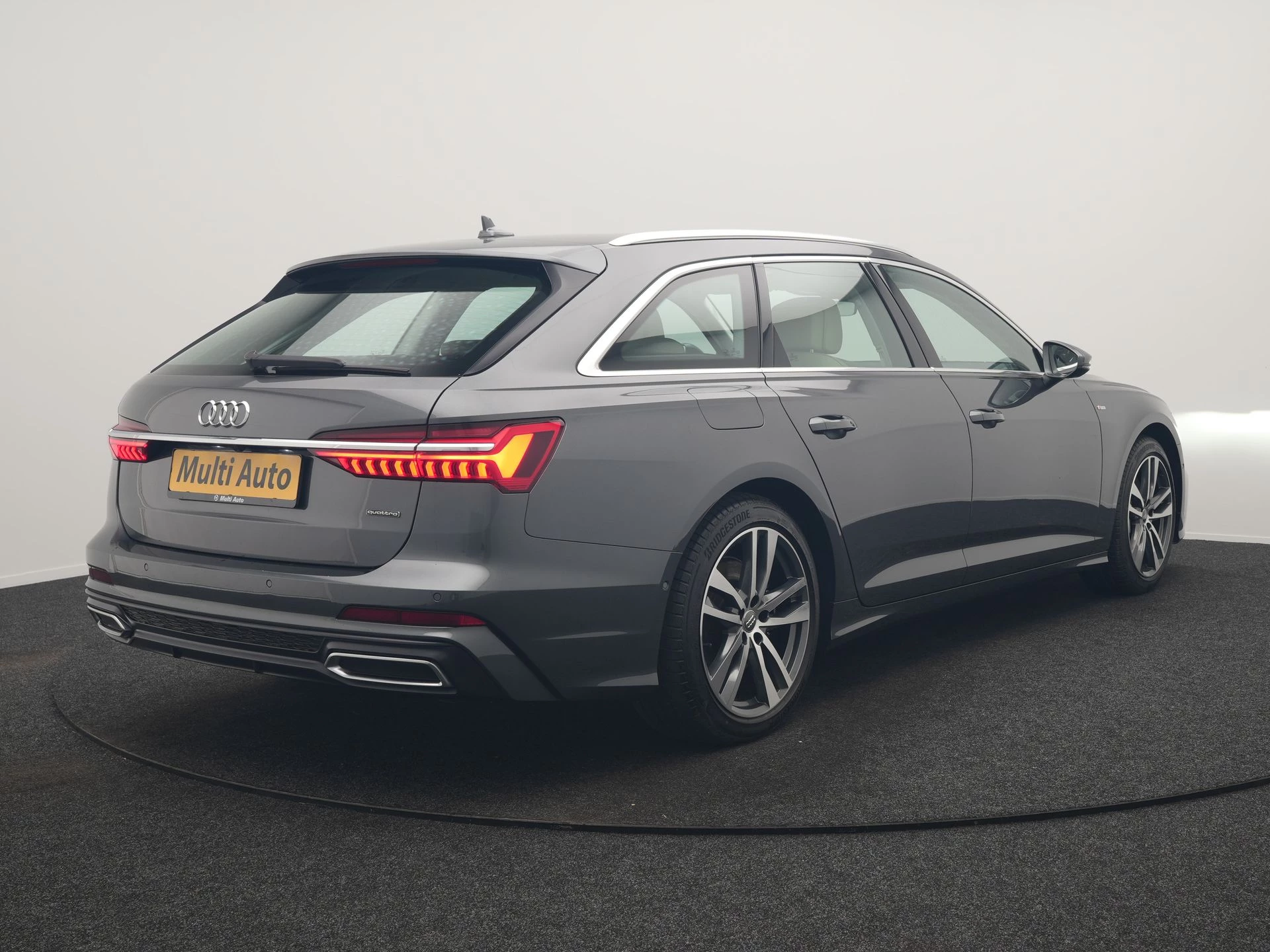 Hoofdafbeelding Audi A6