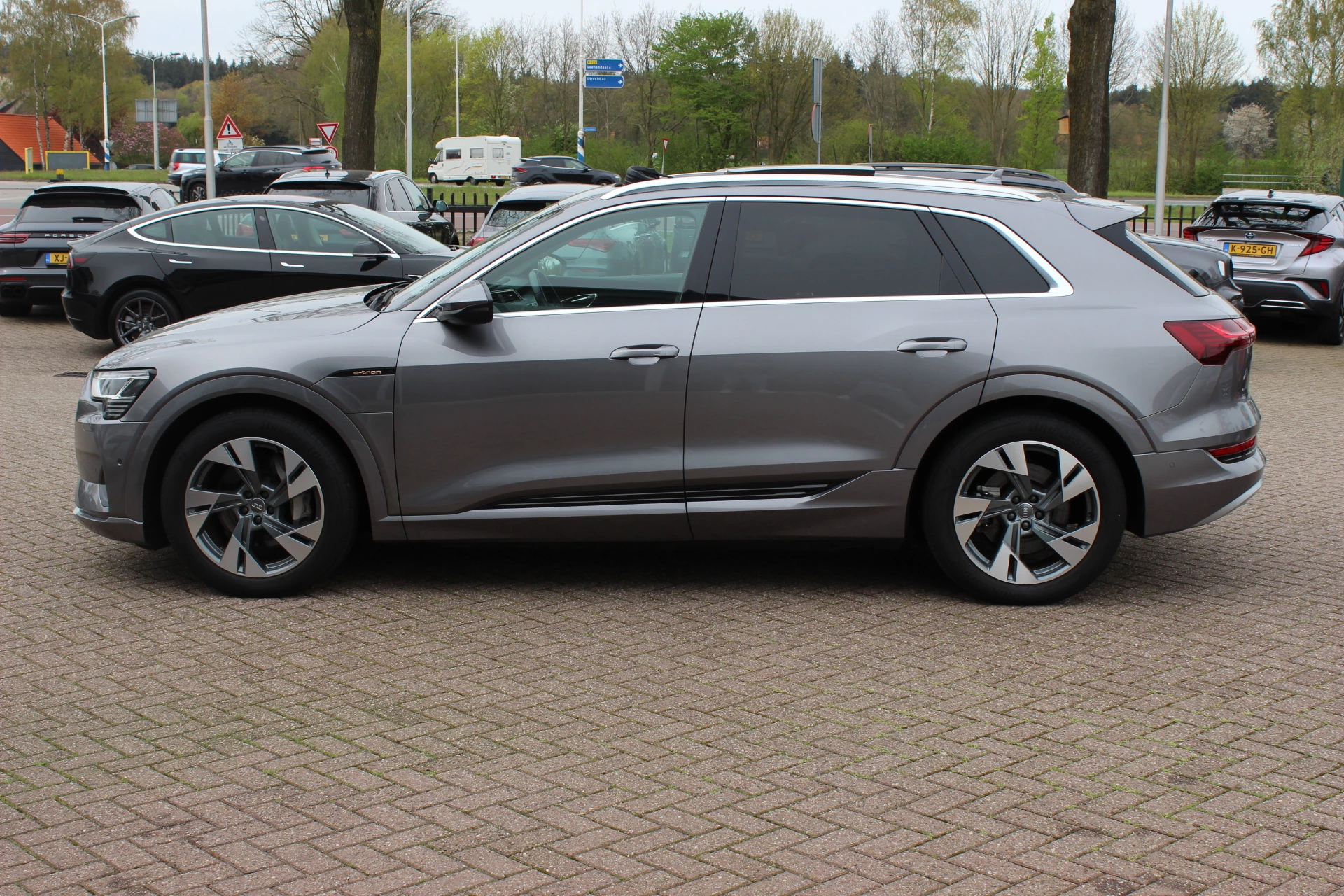 Hoofdafbeelding Audi e-tron