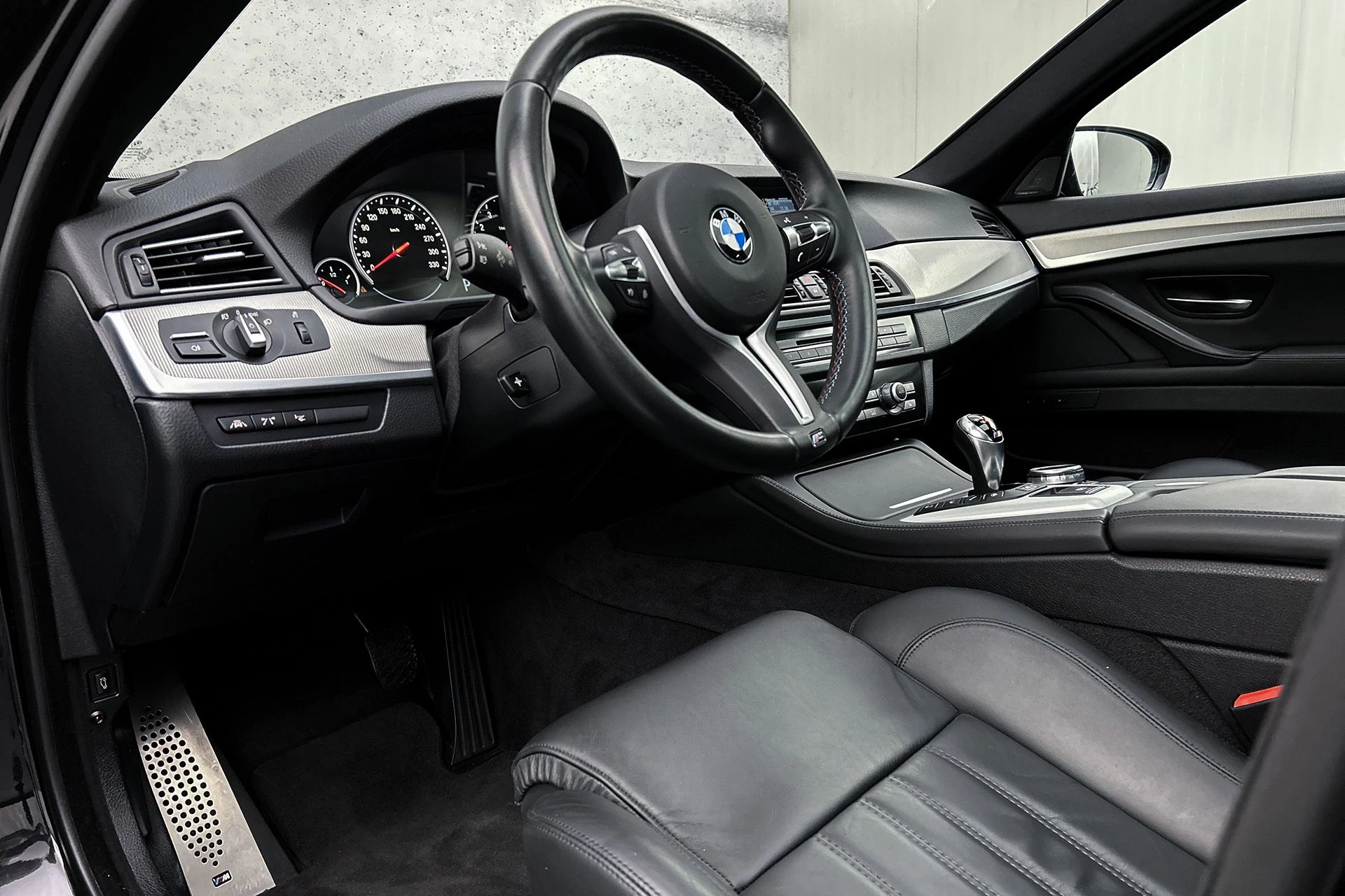 Hoofdafbeelding BMW M5