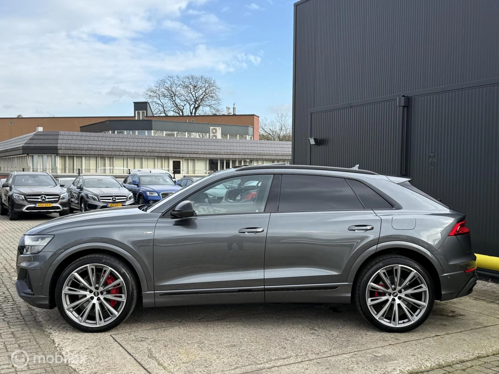 Hoofdafbeelding Audi Q8
