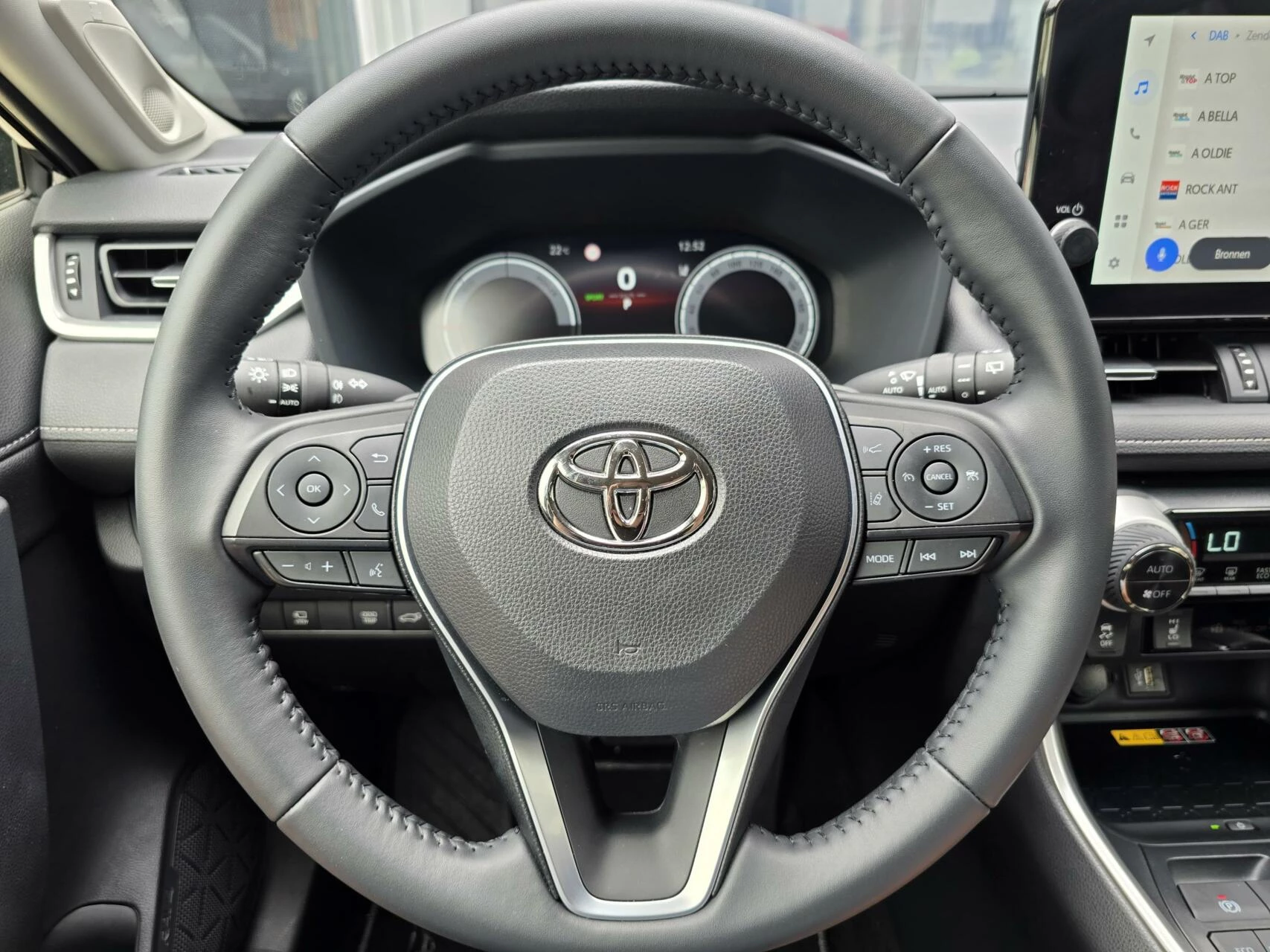 Hoofdafbeelding Toyota RAV4